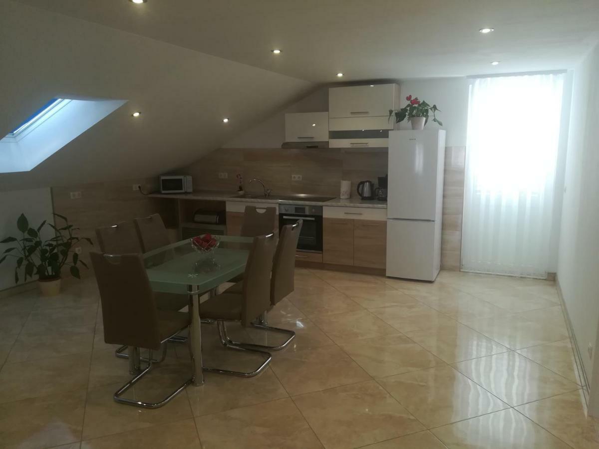 Apartman Daria Διαμέρισμα Τρογκίρ Εξωτερικό φωτογραφία