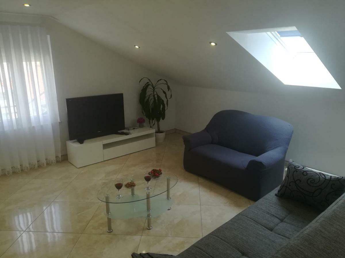 Apartman Daria Διαμέρισμα Τρογκίρ Εξωτερικό φωτογραφία