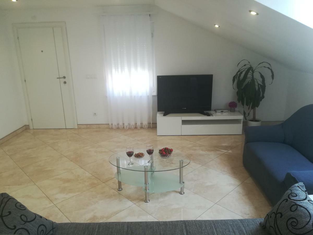Apartman Daria Διαμέρισμα Τρογκίρ Εξωτερικό φωτογραφία