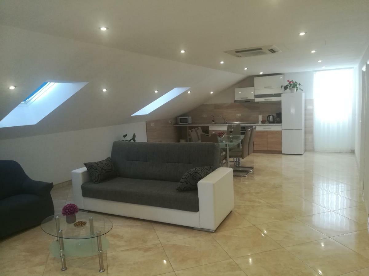 Apartman Daria Διαμέρισμα Τρογκίρ Εξωτερικό φωτογραφία